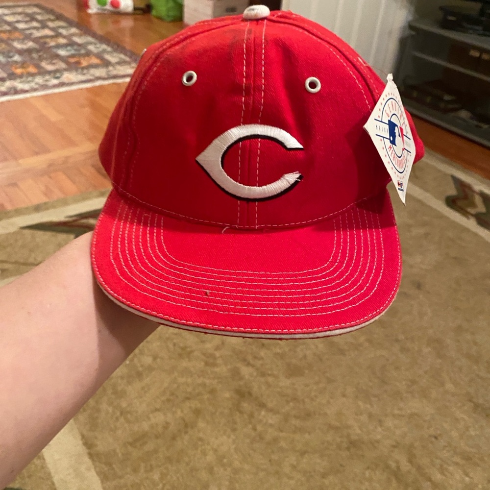 MLB Red Baseball Cap